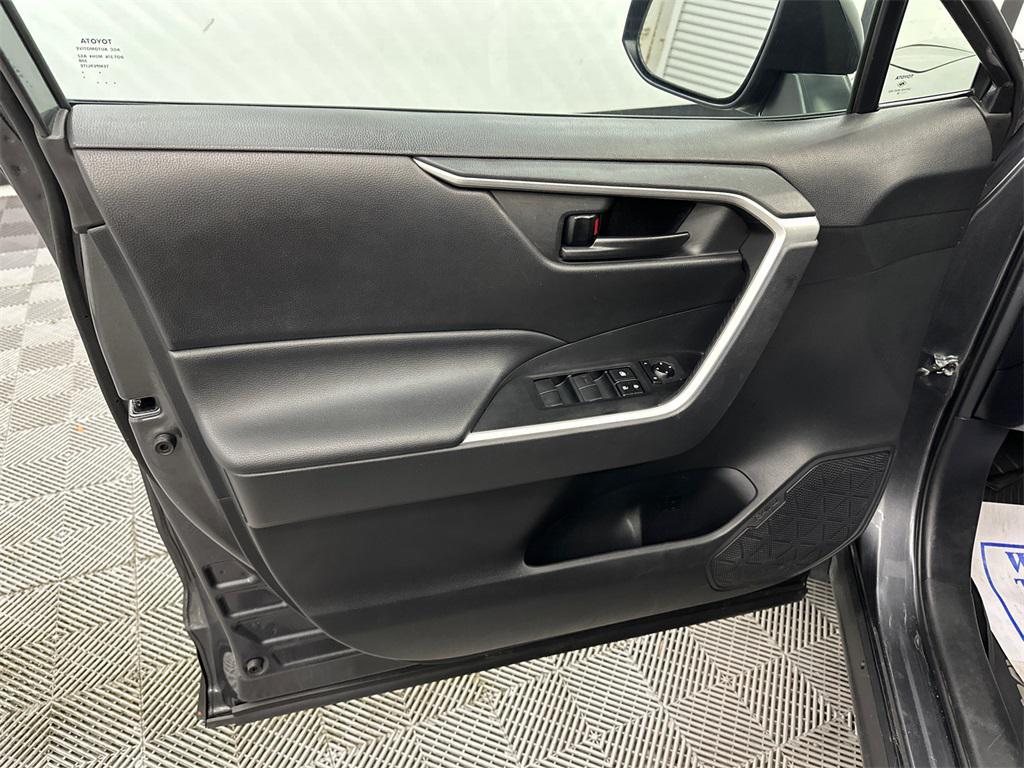 used 2020 Toyota RAV4 Hybrid car, priced at $23,217