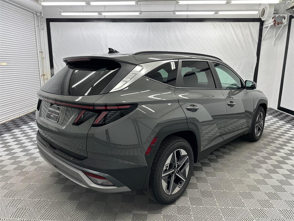 new 2025 Hyundai Tucson car, priced at $32,115