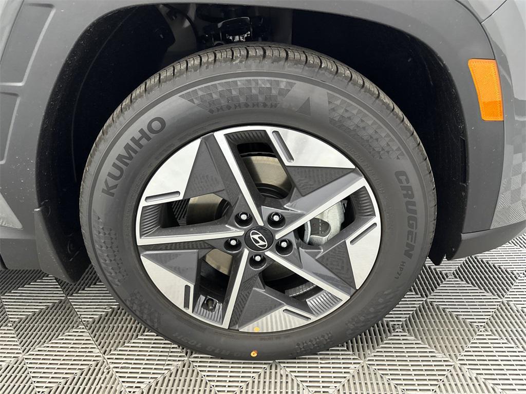 new 2025 Hyundai Tucson car, priced at $32,709