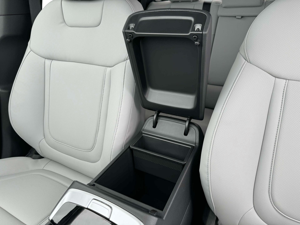 new 2025 Hyundai SANTA CRUZ car, priced at $30,654