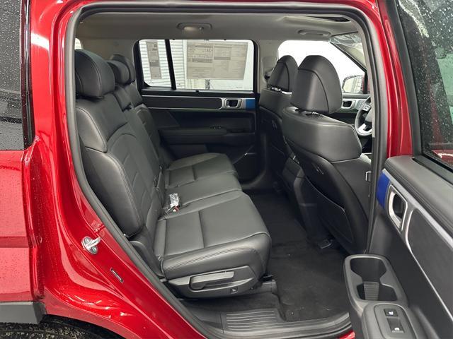 new 2025 Hyundai Santa Fe car, priced at $42,713