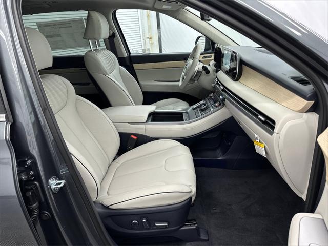 new 2025 Hyundai Palisade car, priced at $47,315