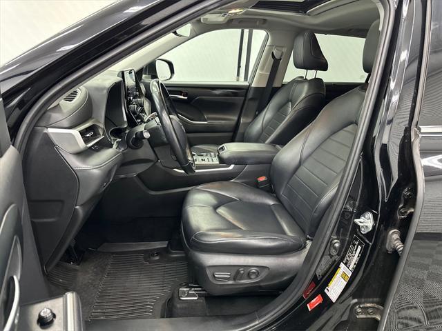 used 2020 Toyota Highlander car, priced at $22,440
