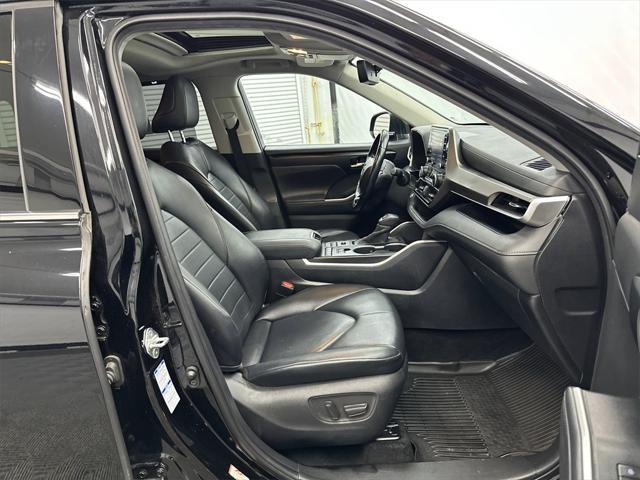 used 2020 Toyota Highlander car, priced at $22,440