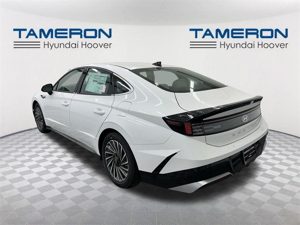 new 2025 Hyundai Sonata Hybrid car, priced at $29,791