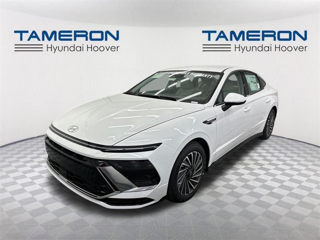 new 2025 Hyundai Sonata Hybrid car, priced at $29,791