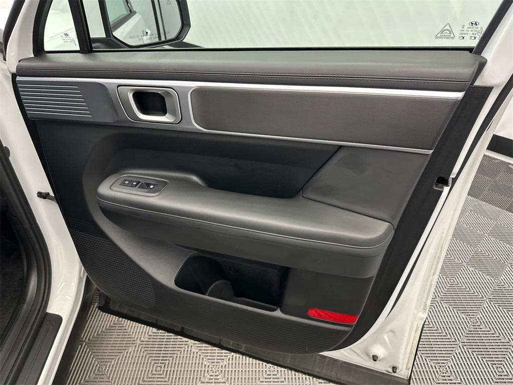 used 2024 Hyundai Santa Fe car, priced at $28,850