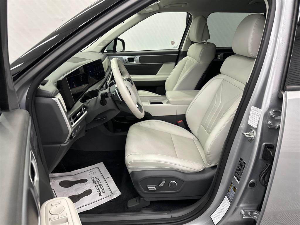 used 2025 Hyundai Santa Fe car, priced at $31,491