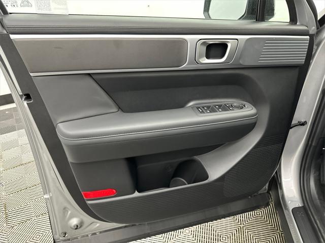 new 2025 Hyundai Santa Fe car, priced at $41,094