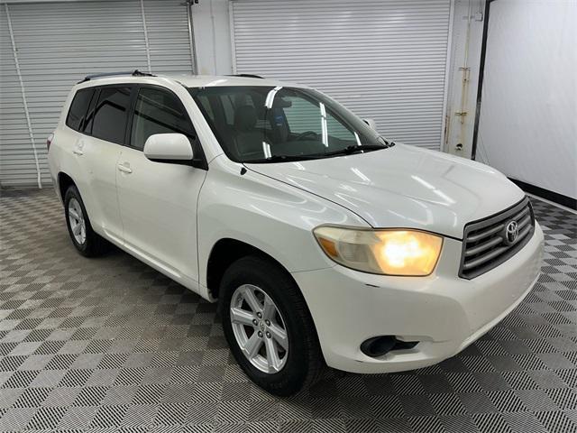 used 2010 Toyota Highlander car, priced at $8,995