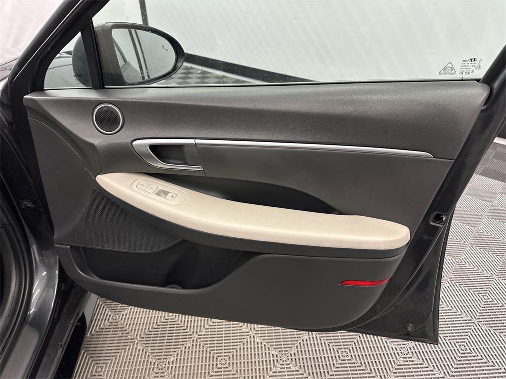 used 2023 Hyundai Sonata car, priced at $18,475