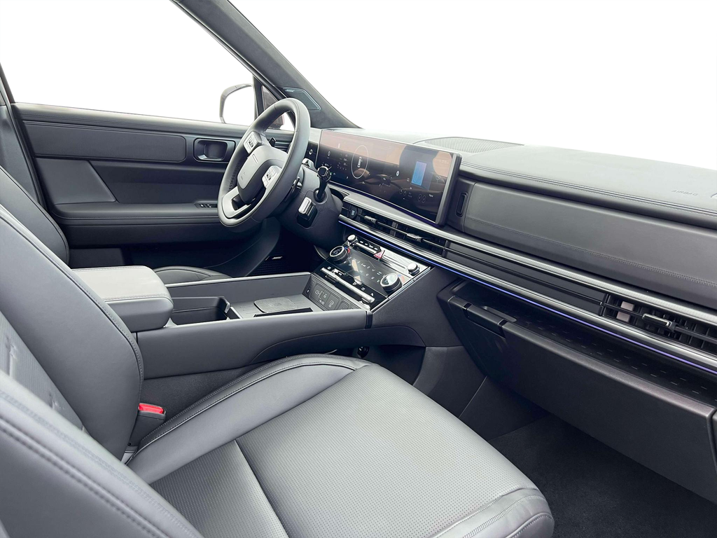 new 2025 Hyundai SANTA FE HEV car, priced at $50,715