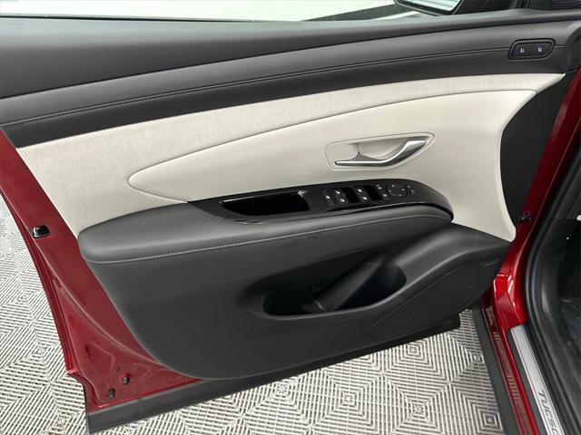 new 2025 Hyundai Tucson car, priced at $39,520