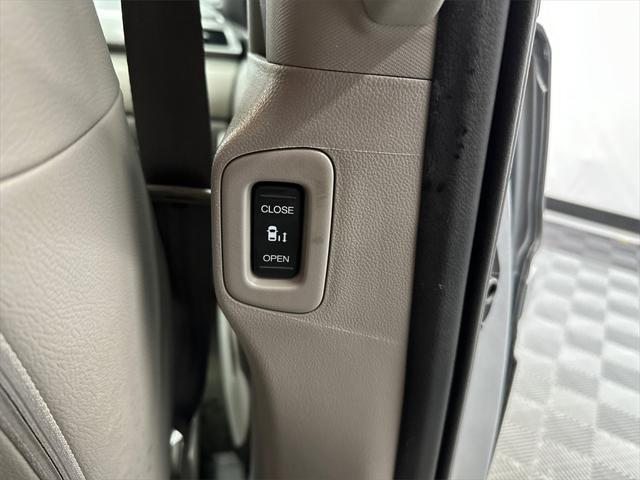 used 2016 Honda Odyssey car, priced at $14,301