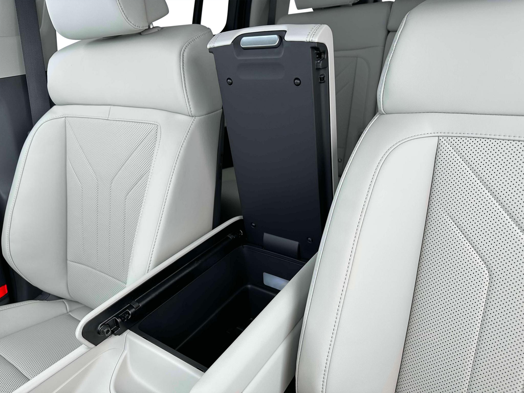 new 2025 Hyundai Santa Fe car, priced at $36,610