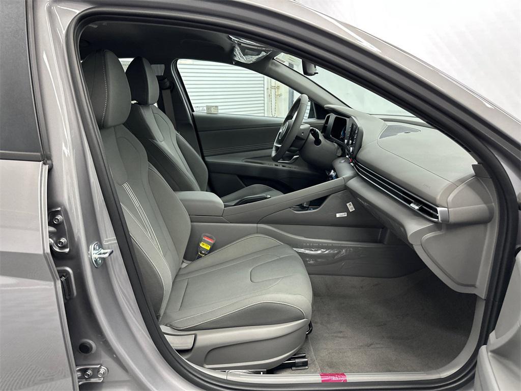 new 2025 Hyundai Elantra car, priced at $23,039