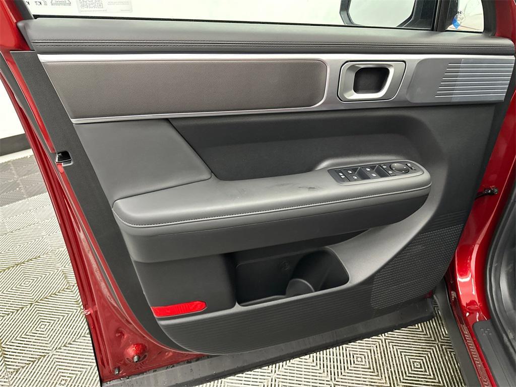 new 2025 Hyundai Santa Fe car, priced at $40,039