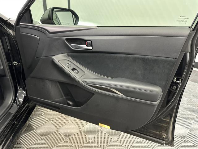 used 2019 Toyota Avalon Hybrid car, priced at $28,470
