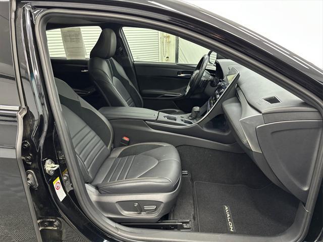 used 2019 Toyota Avalon Hybrid car, priced at $28,470