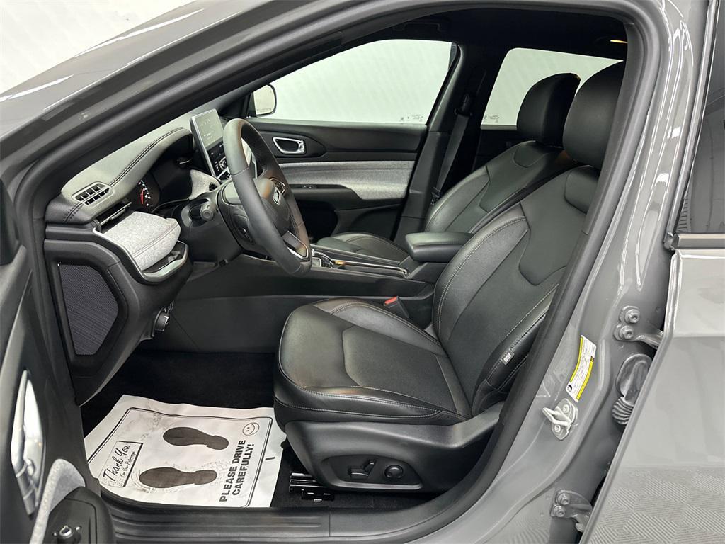 used 2023 Jeep Compass car, priced at $23,923