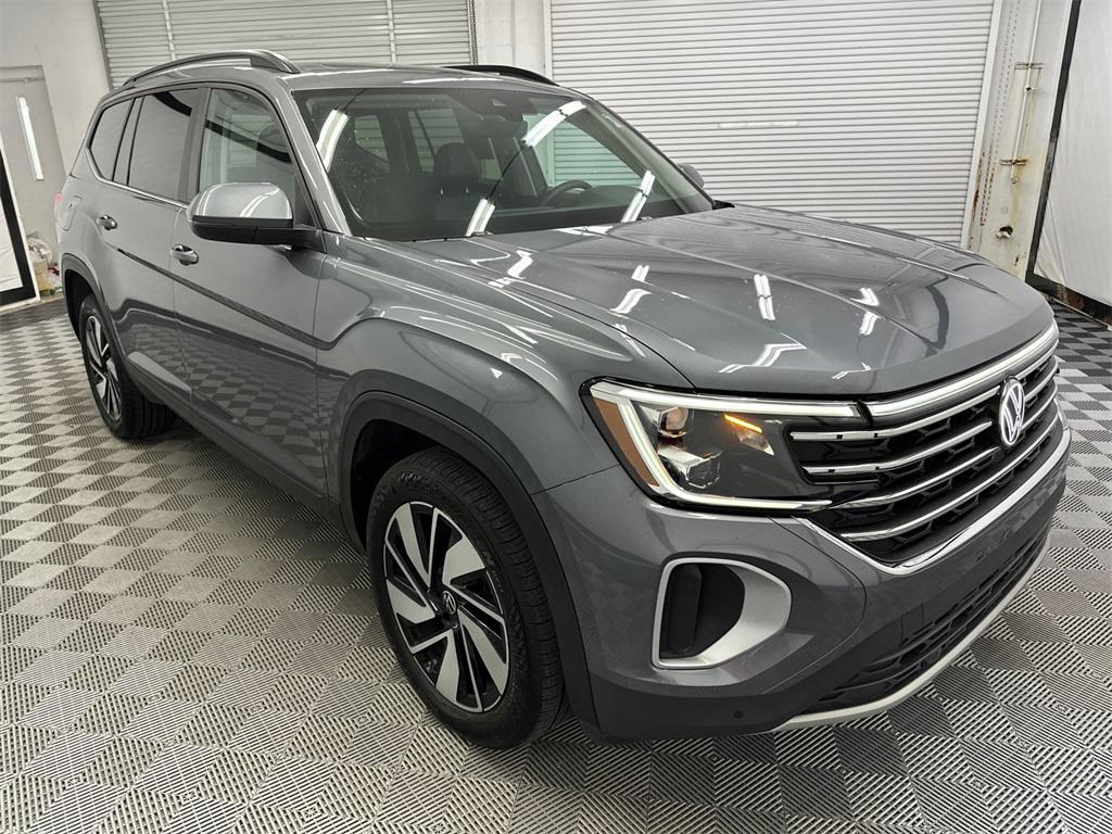 used 2024 Volkswagen Atlas car, priced at $34,491