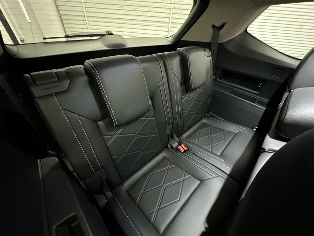 used 2024 Volkswagen Atlas car, priced at $34,491