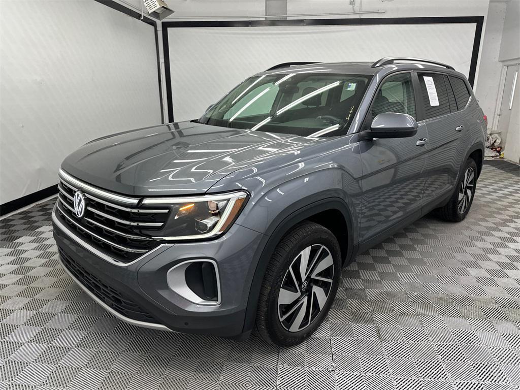 used 2024 Volkswagen Atlas car, priced at $34,491