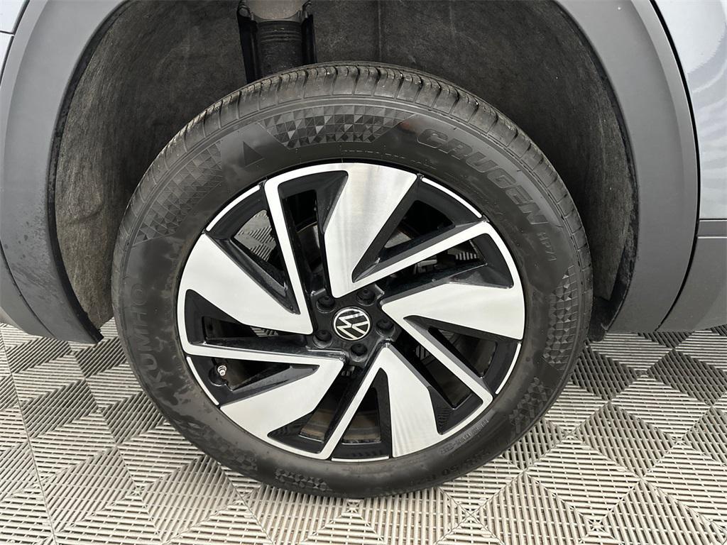 used 2024 Volkswagen Atlas car, priced at $34,491