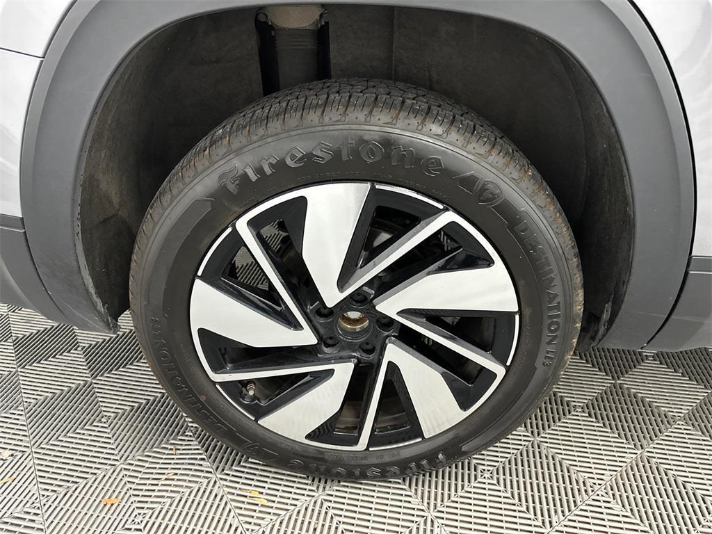 used 2024 Volkswagen Atlas car, priced at $24,210