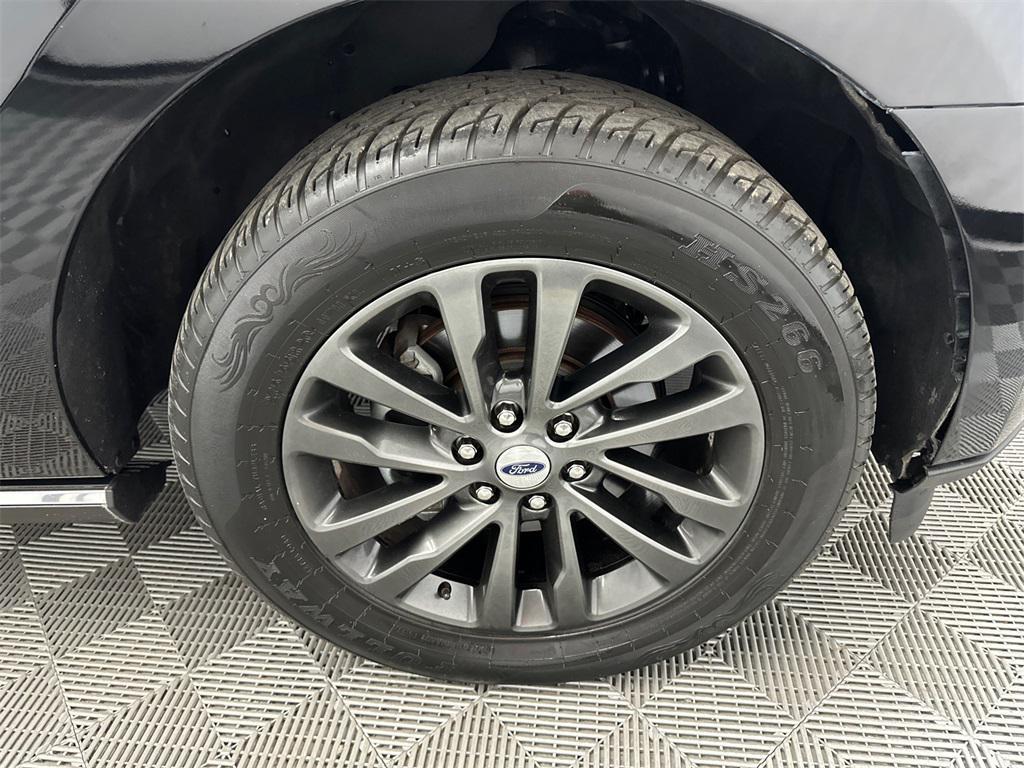 used 2020 Ford Expedition car, priced at $24,256