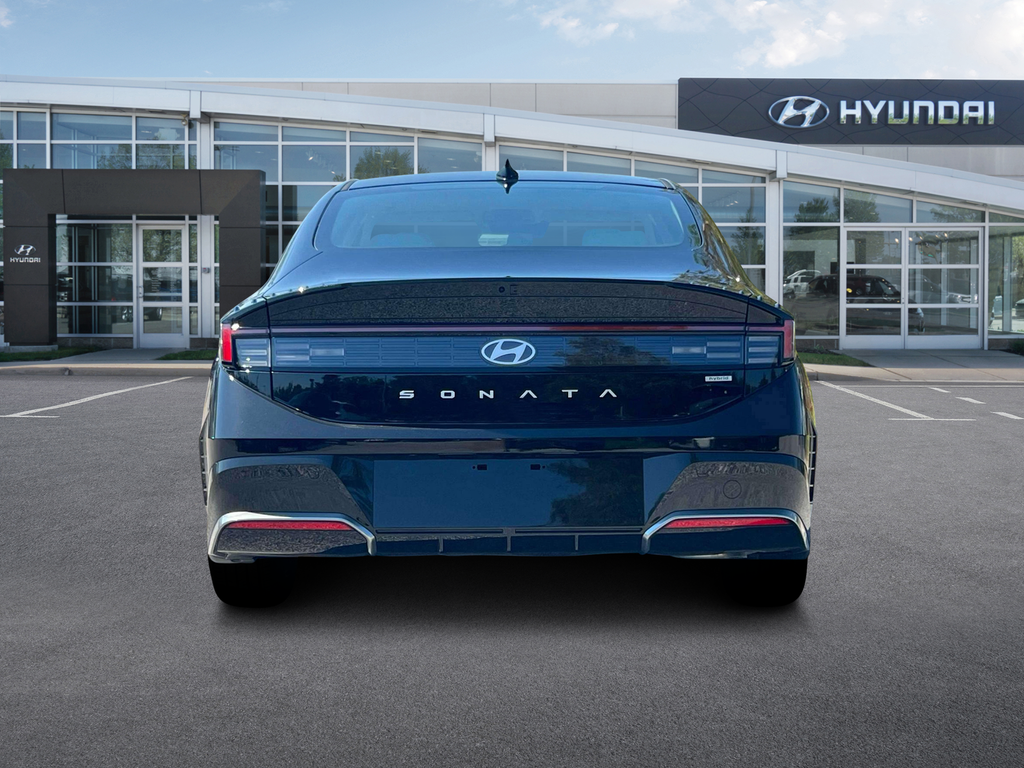 new 2025 Hyundai Sonata Hybrid car, priced at $31,094