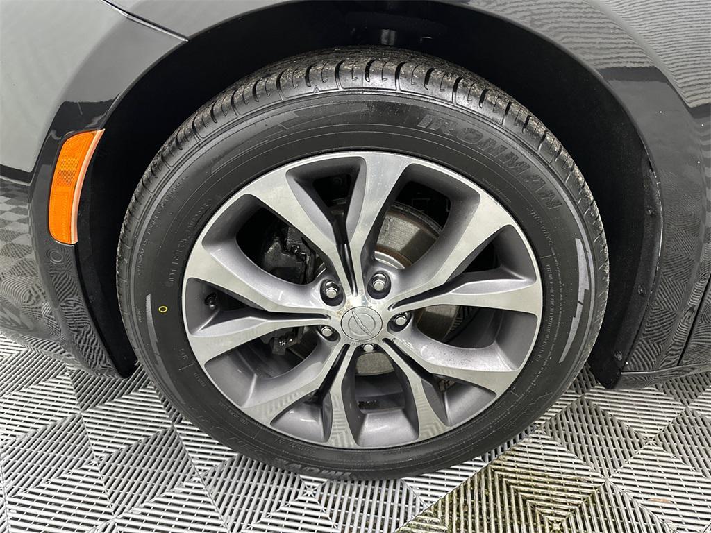 used 2017 Chrysler Pacifica car, priced at $14,824