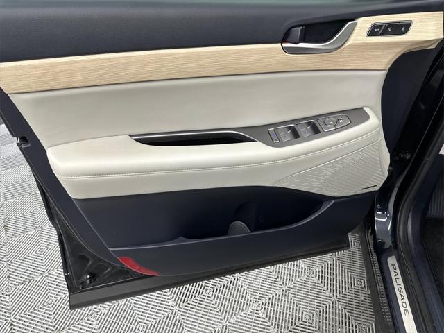 used 2024 Hyundai Palisade car, priced at $36,994