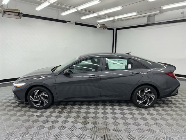 new 2025 Hyundai Elantra car, priced at $26,304