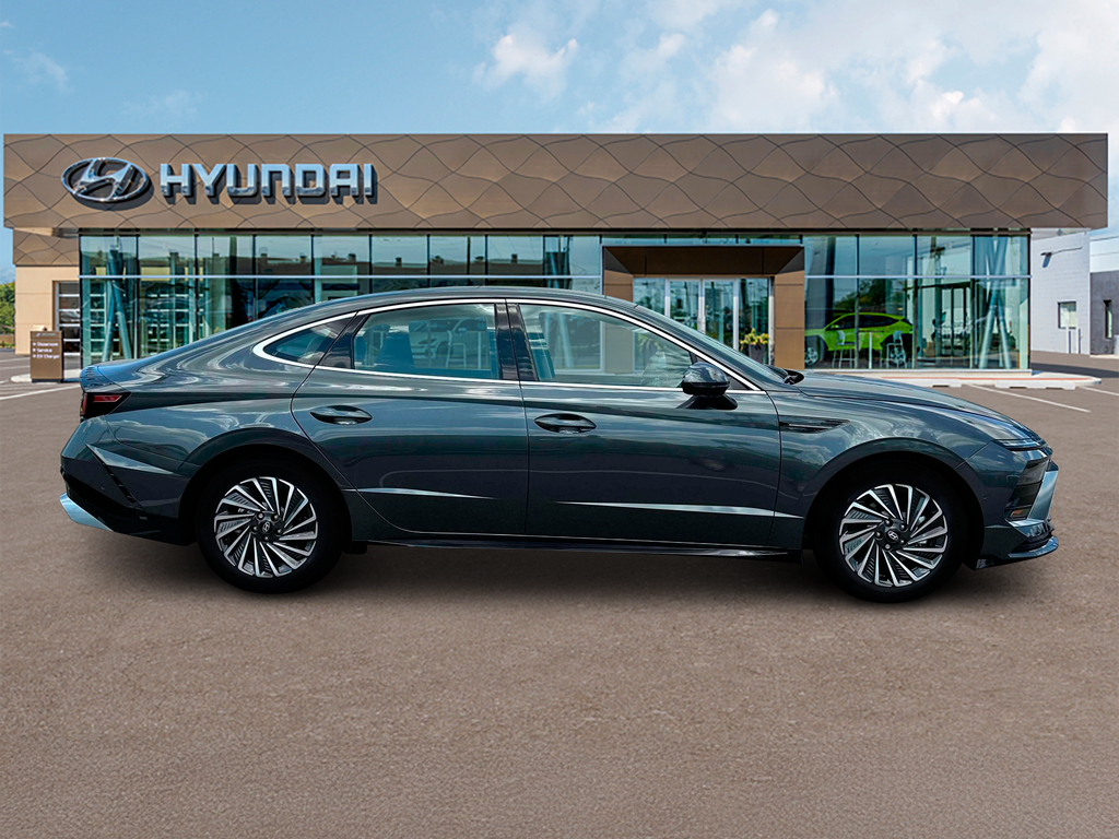 new 2025 Hyundai Sonata Hybrid car, priced at $37,087
