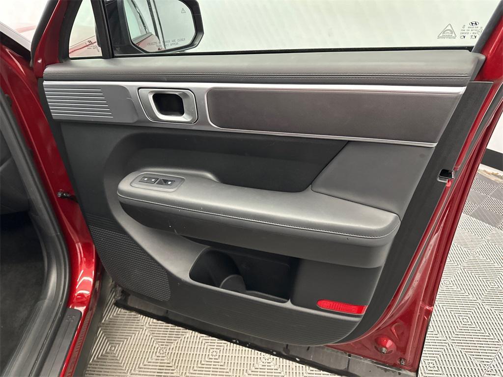 used 2024 Hyundai Santa Fe car, priced at $31,811