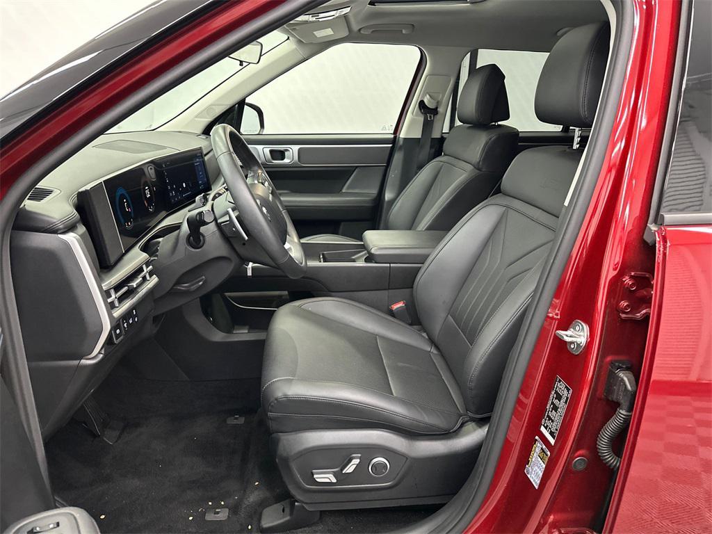 used 2024 Hyundai Santa Fe car, priced at $31,811