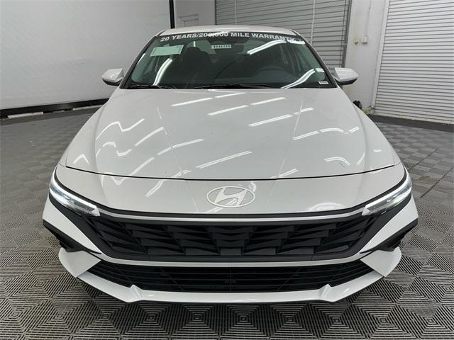 new 2024 Hyundai Elantra car, priced at $25,004