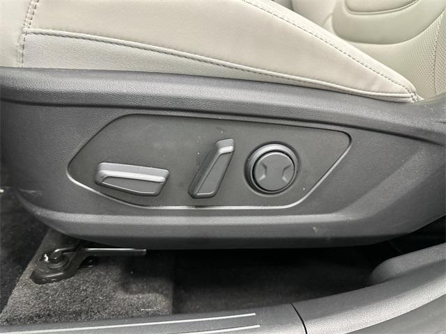 used 2024 Hyundai Tucson Hybrid car, priced at $31,995