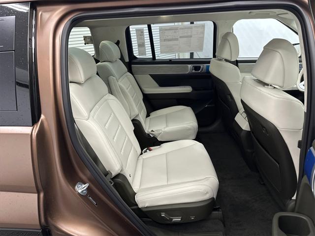 new 2025 Hyundai SANTA FE HEV car, priced at $48,043