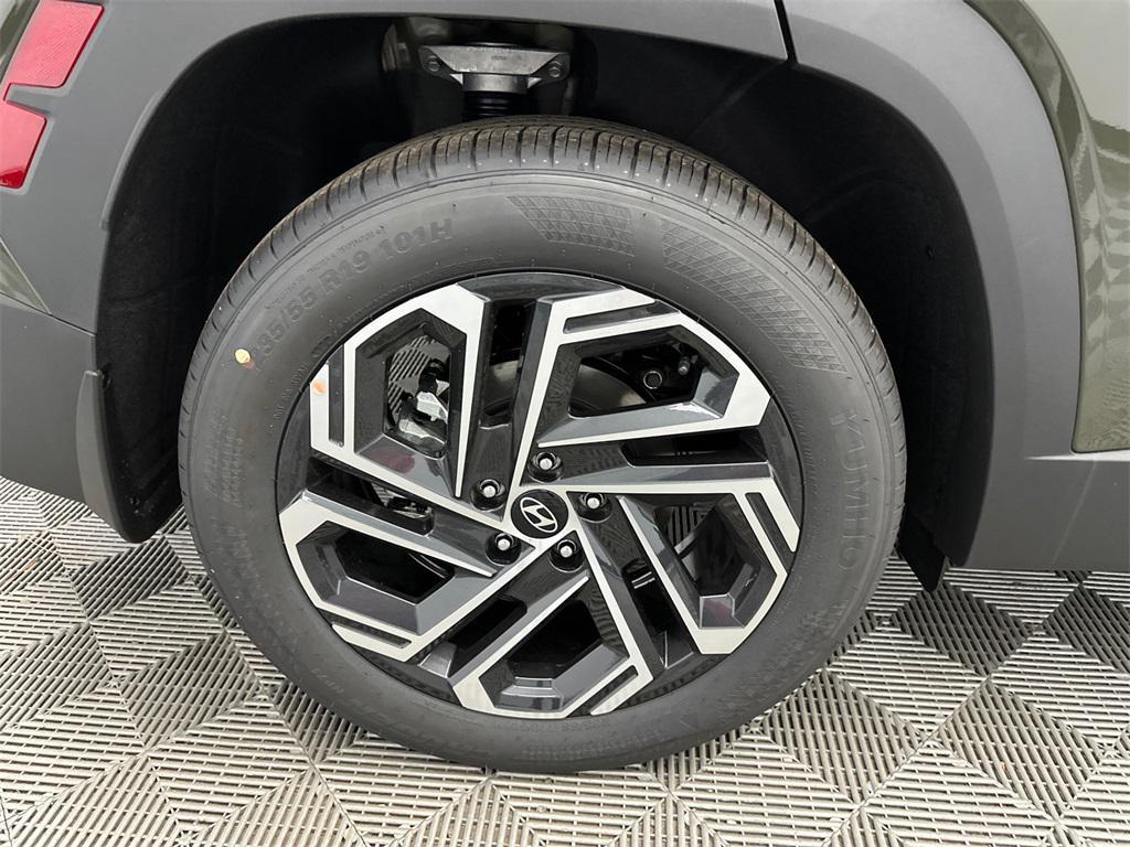 new 2025 Hyundai Tucson car, priced at $39,610