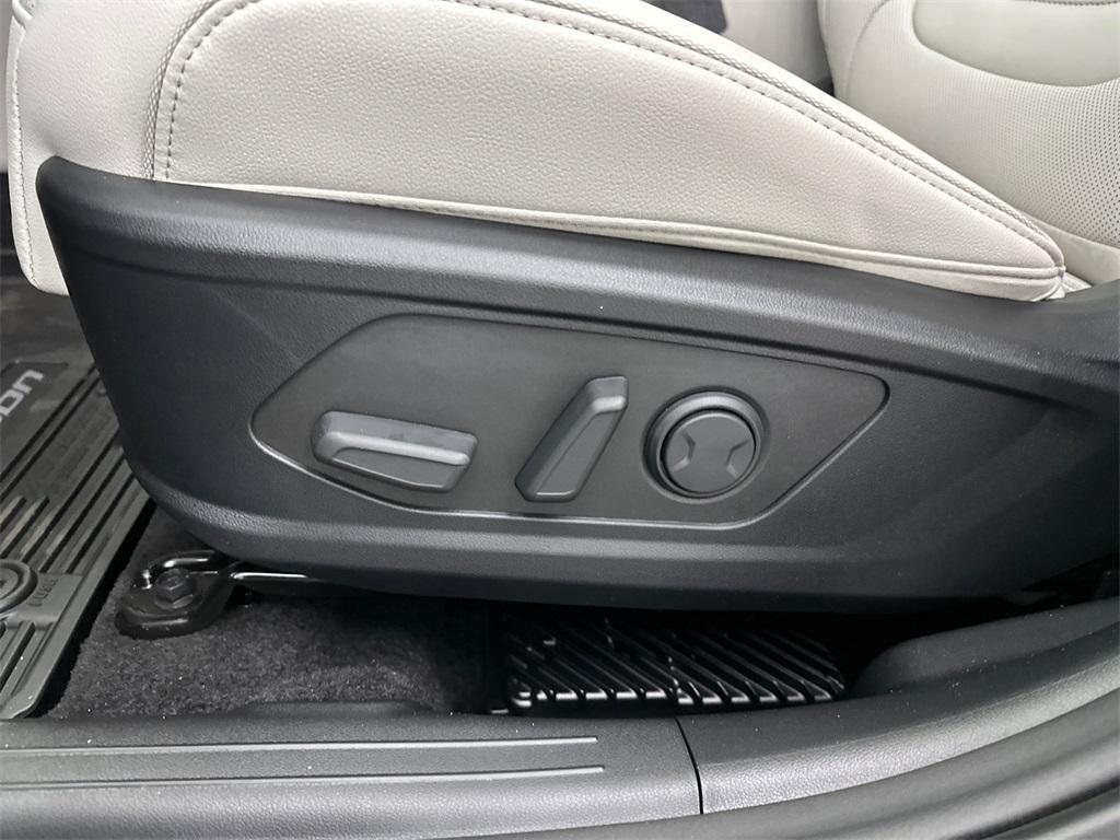 new 2025 Hyundai Tucson car, priced at $39,610