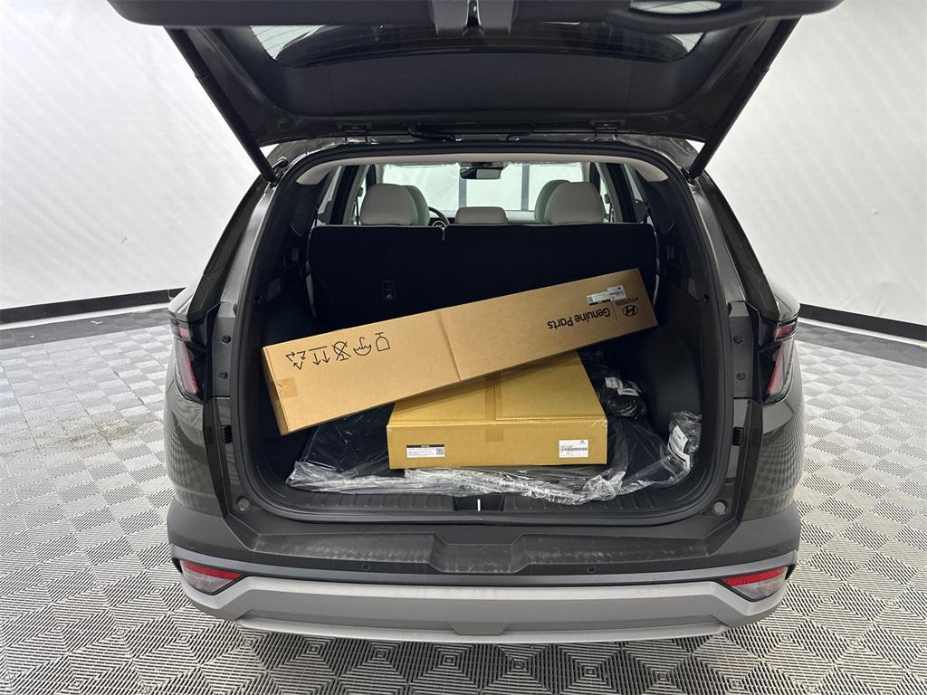 new 2025 Hyundai Tucson car, priced at $39,610