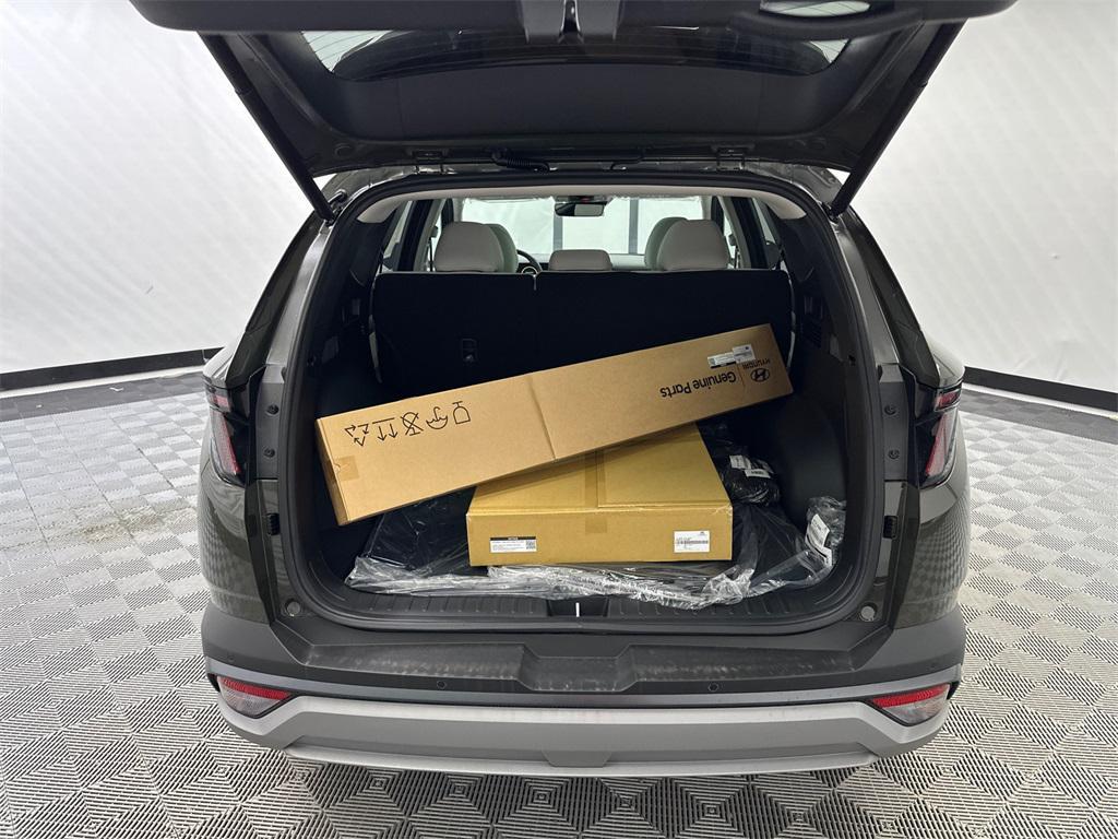 new 2025 Hyundai Tucson car, priced at $39,610