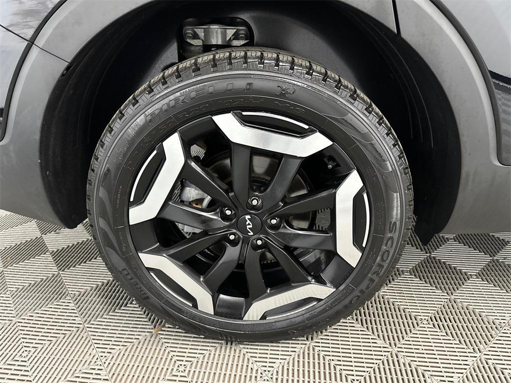 used 2023 Kia Telluride car, priced at $27,942