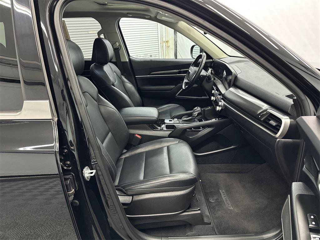 used 2023 Kia Telluride car, priced at $27,942