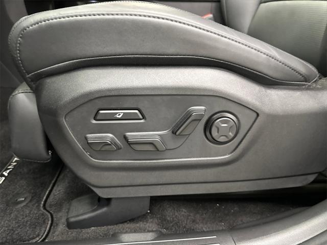 used 2025 Hyundai Santa Fe car, priced at $40,499