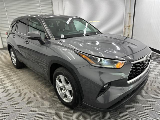 used 2021 Toyota Highlander car, priced at $27,975