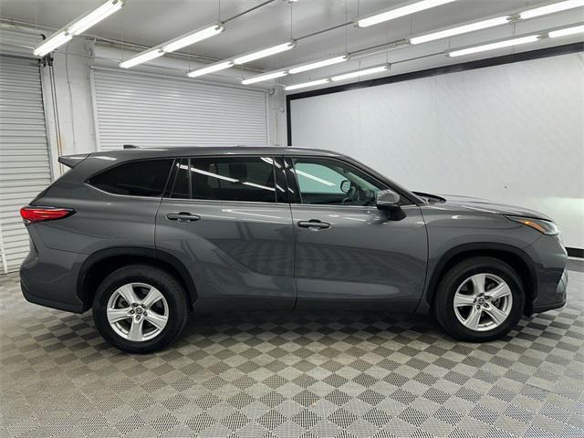 used 2021 Toyota Highlander car, priced at $27,975