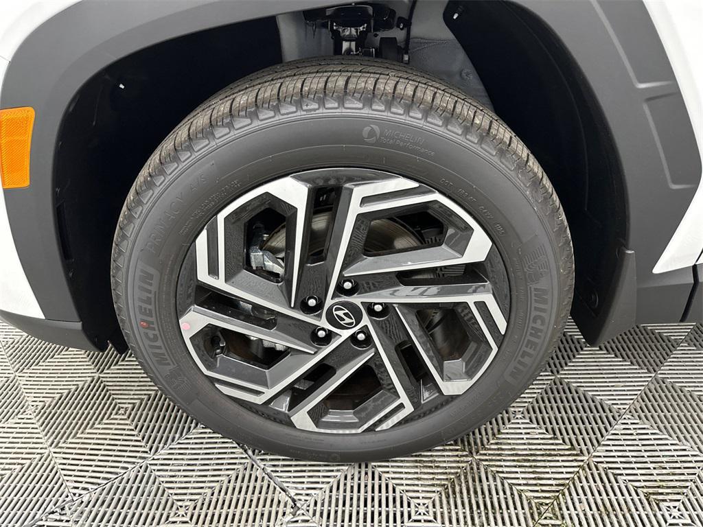 new 2025 Hyundai Tucson car, priced at $41,655